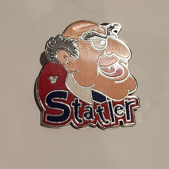 Statler Hidden Mickey Disney pin 2008 number 4 of 5 - Picture 1 of 3